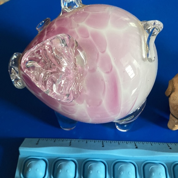 Pigs - Picture 5 of 8